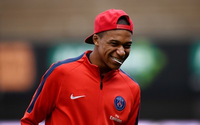 U游体育精华-佩佩慈善赛筹款百万