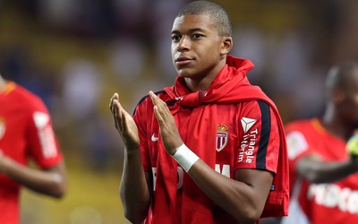 U游体育-凯恩这球停球转身射门一气呵成